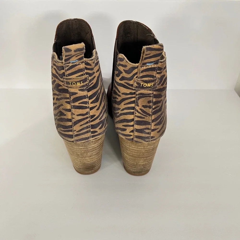 Toms Kelsey Wedge‎ Heels Animal print Womens Size 10